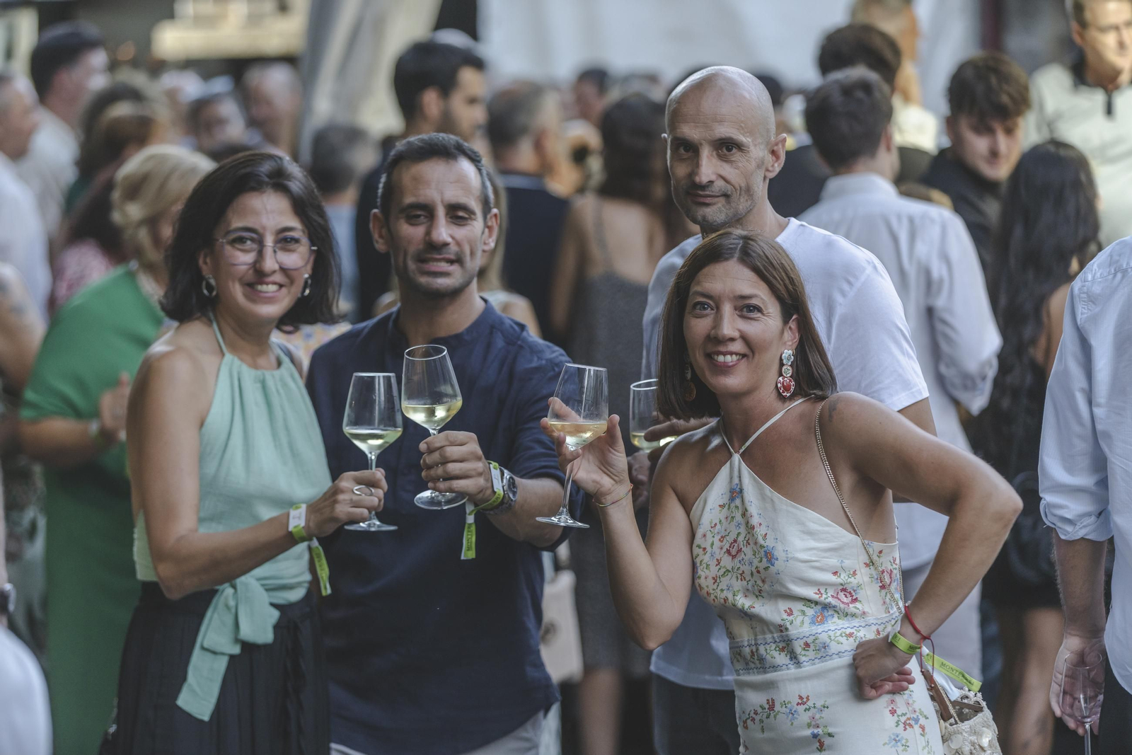 Galería | Brindis, música y tradición para inaugurar la Feria del Viño de Monterrei, en fotos