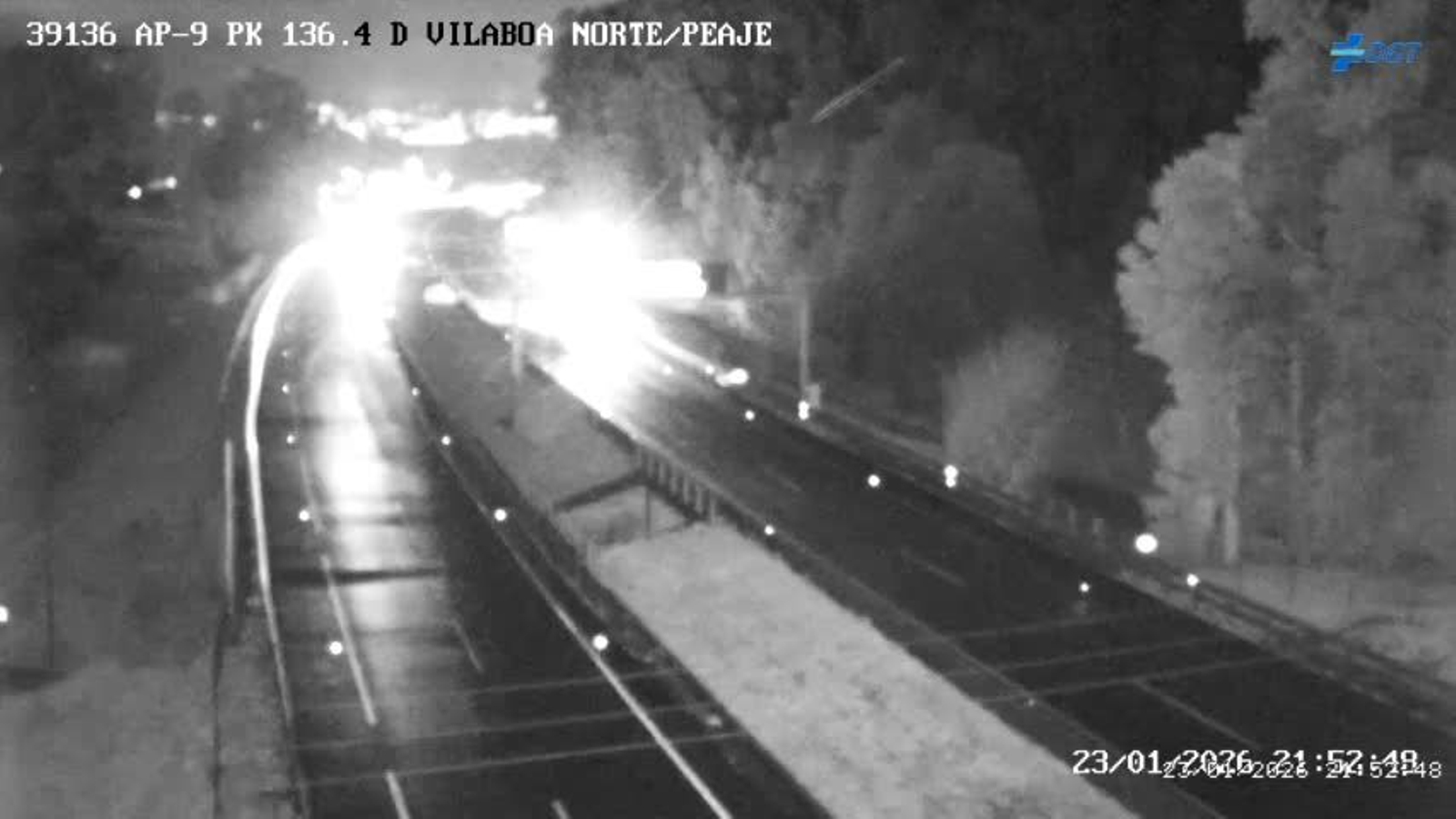 Sin tráfico en la AP-9 por los desvíos debido al accidente.