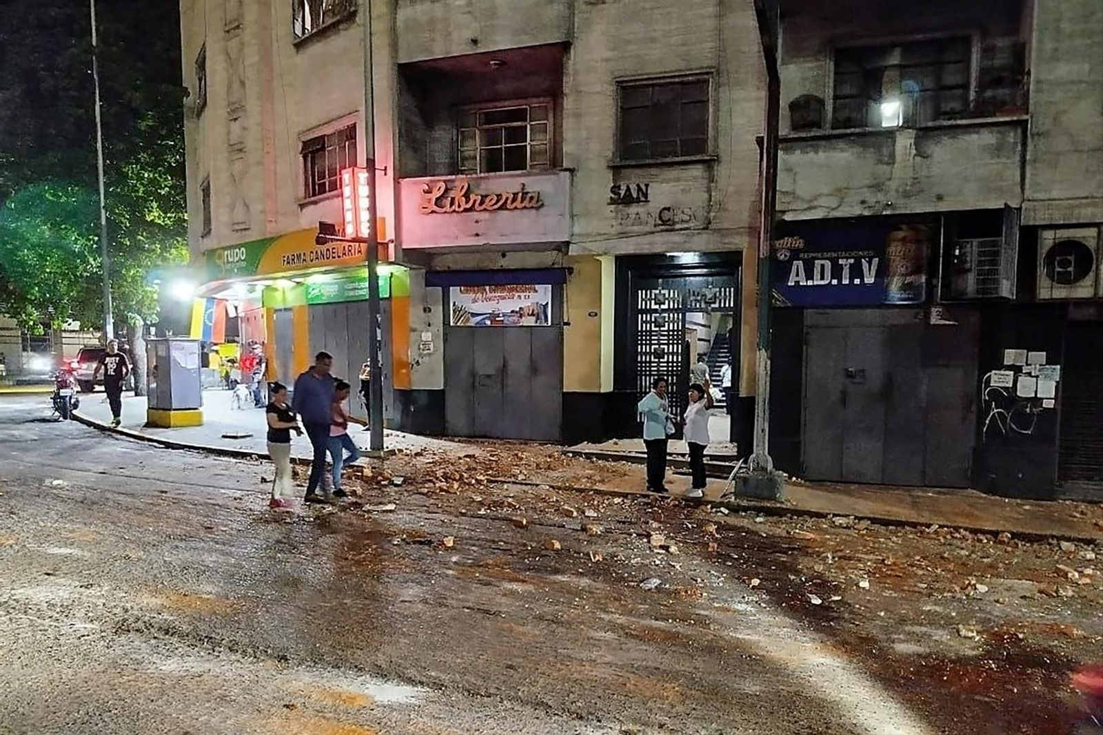 Galería | Así ha quedado Venezuela: calles arrasadas y barrios reducidos a escombros, en fotos