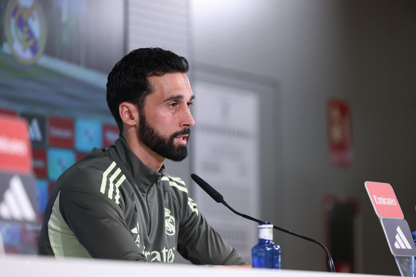 Álvaro Arbeloa, en la rueda de prensa previa al clásico.