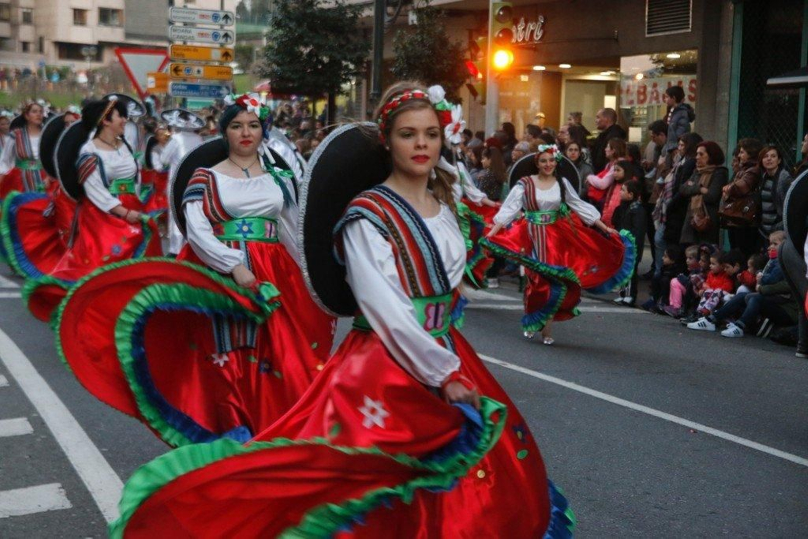 Desfile de carrozas del Carnaval Foto JV Landín 471