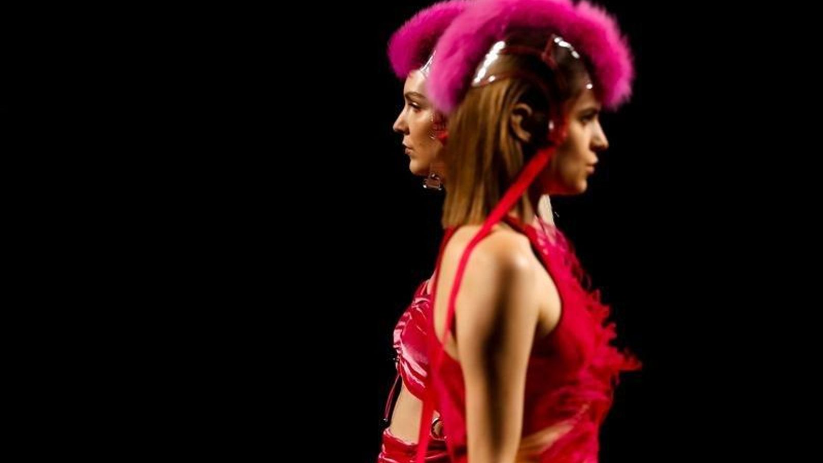 Dos modelos de Dominnico.