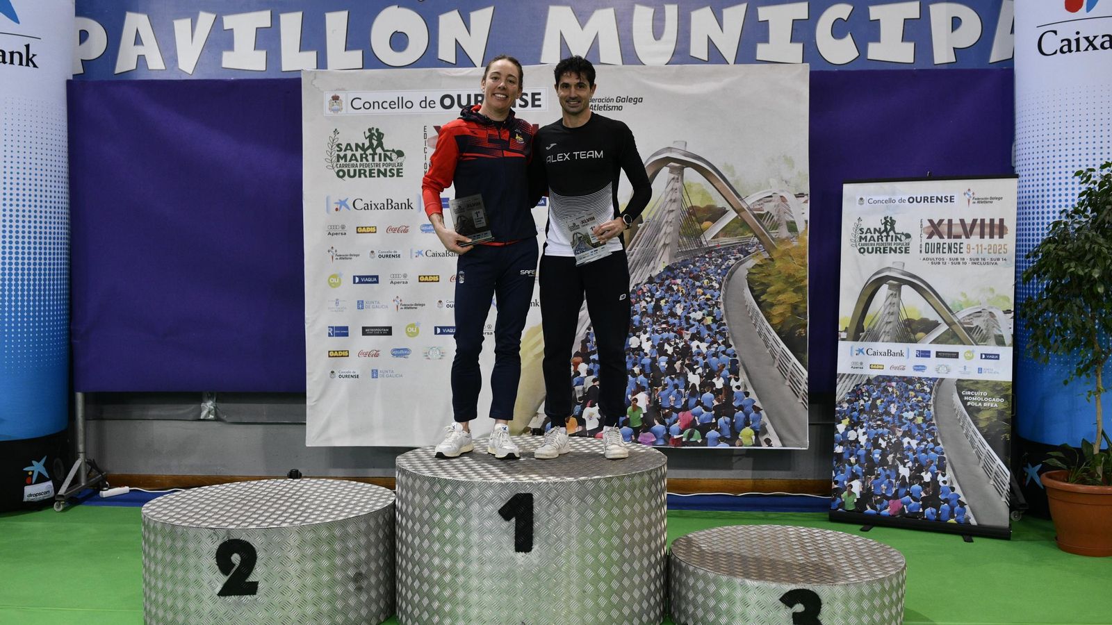 Galería | Ourense disfruta un año más de la Carrera de San Martiño