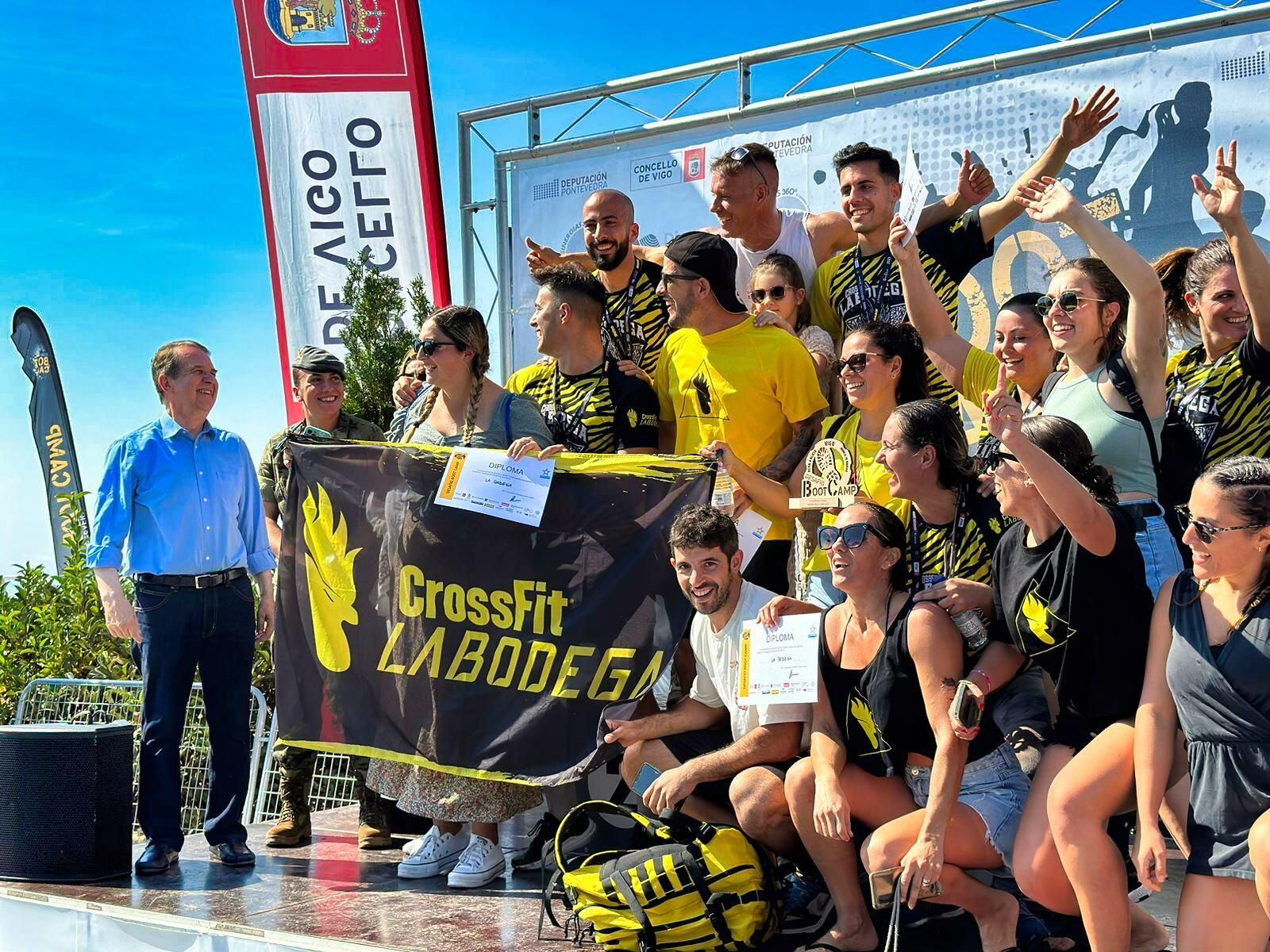 Entrega de premios a los ganadores del desafío Boot Camp en Samil.