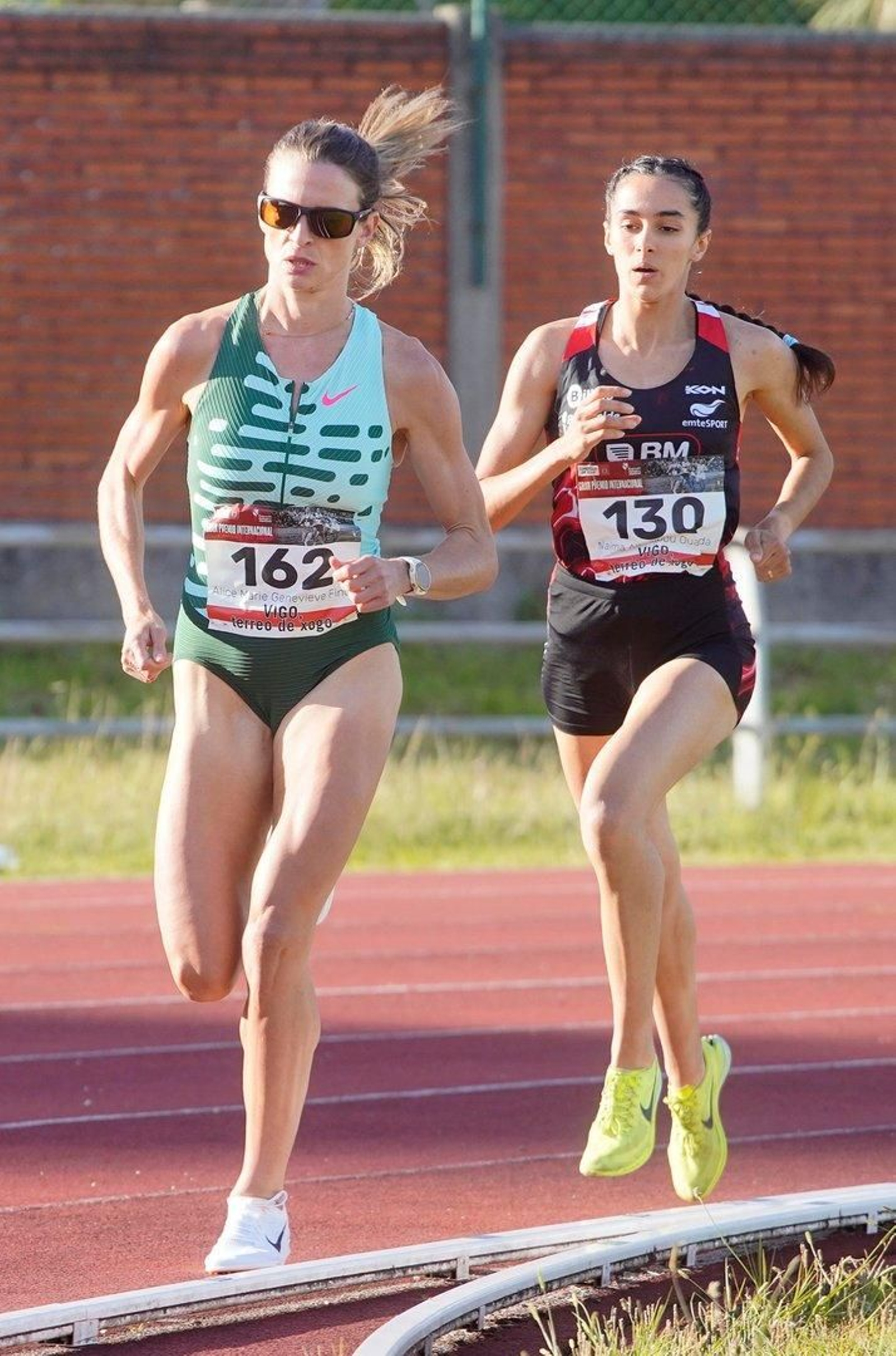 Participantes en una de las pruebas del Gran Premio Cidade de Vigo de atletismo.