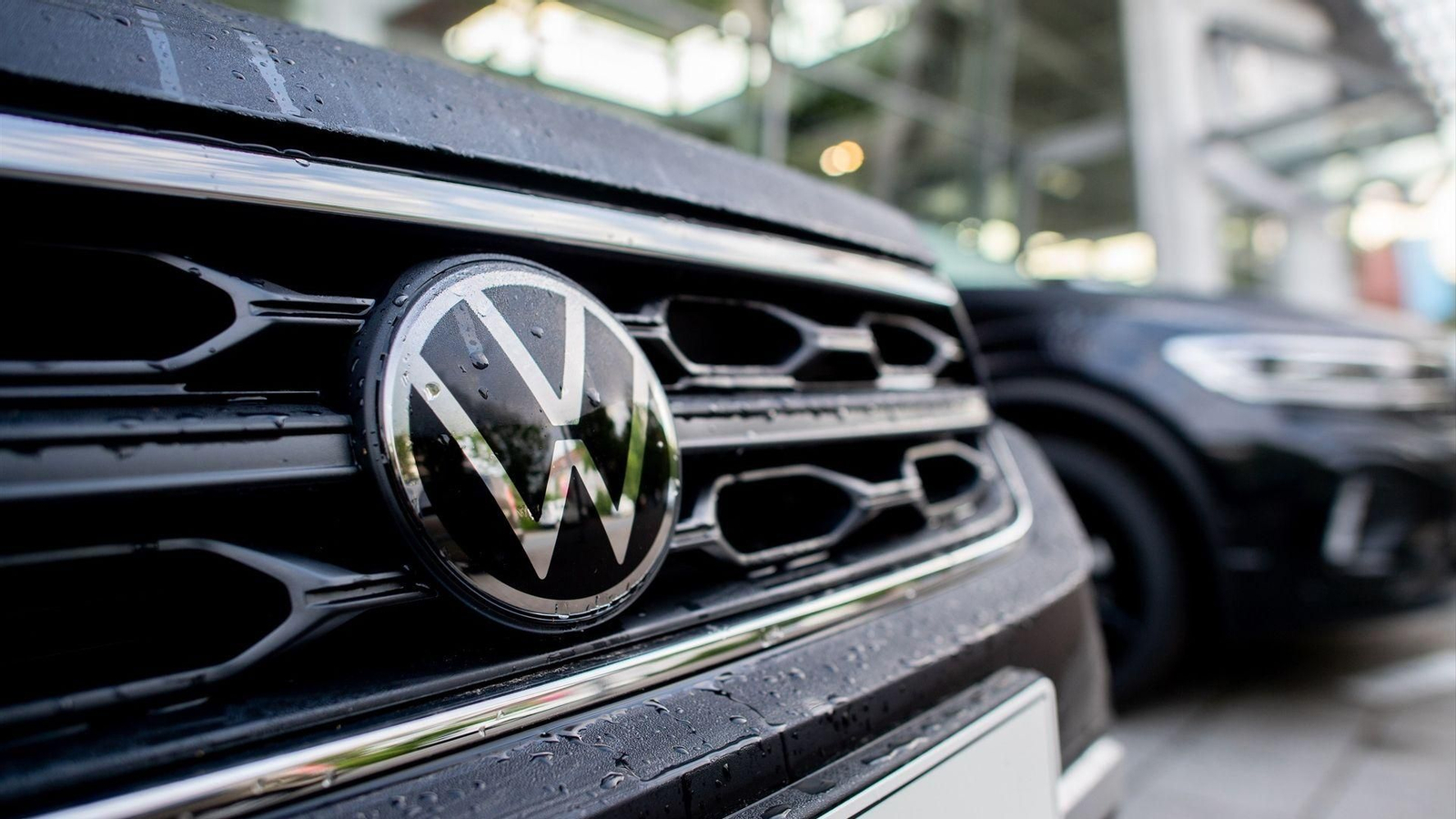 Vehículos de Volkswagen y Audi, entre los modelos afectados por la llamada a revisión por un posible fallo en el sistema de dirección.