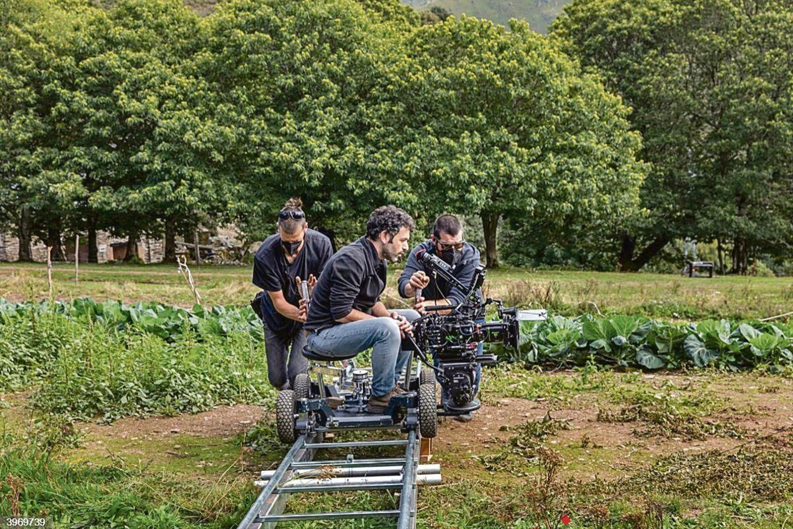 Un momento del rodaje de la película de Rodrigo Sorogoyen, “As Bestas”.