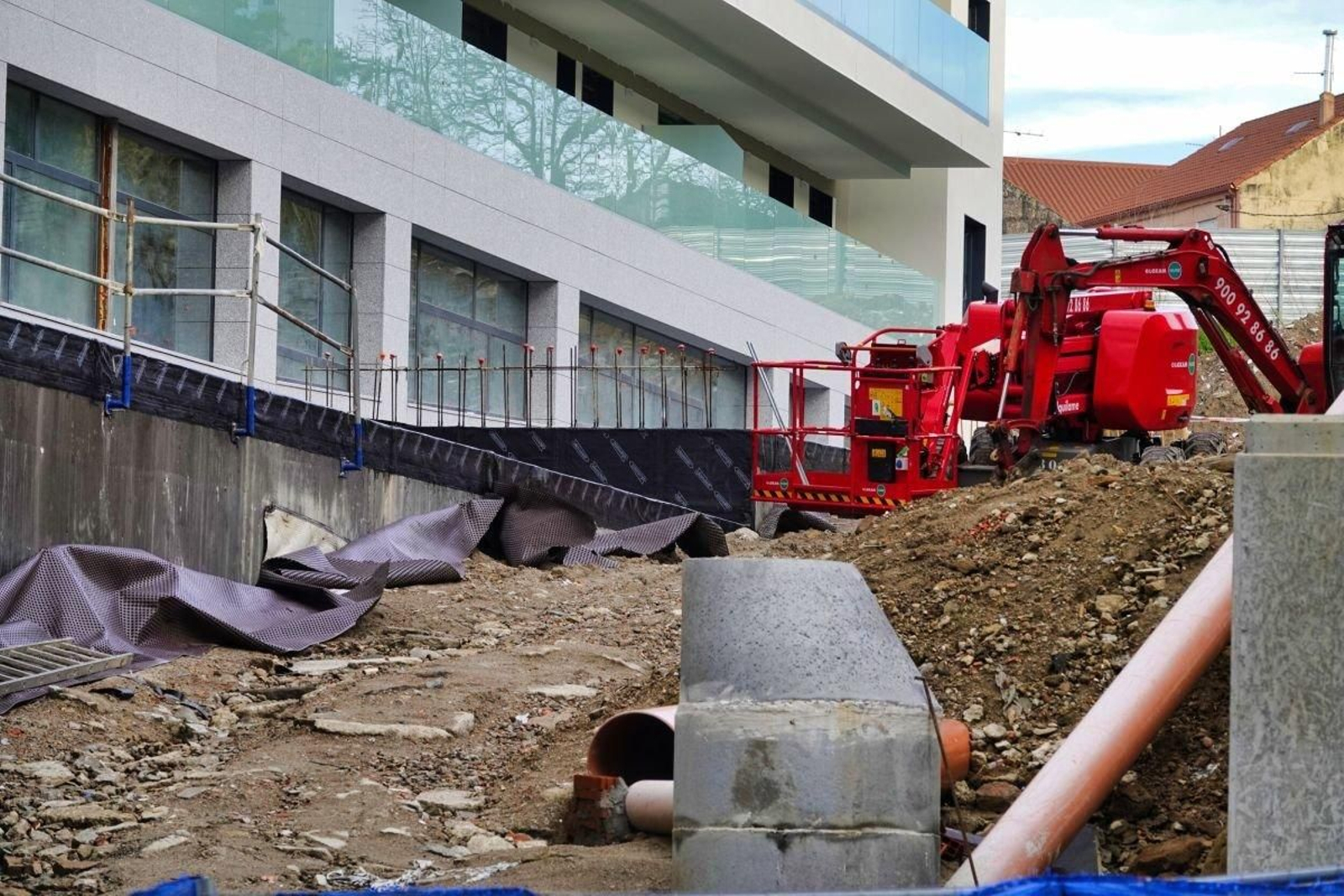 Las obras de gran extensión son las más vulnerables a las intrusiones de los ‘cacos’.