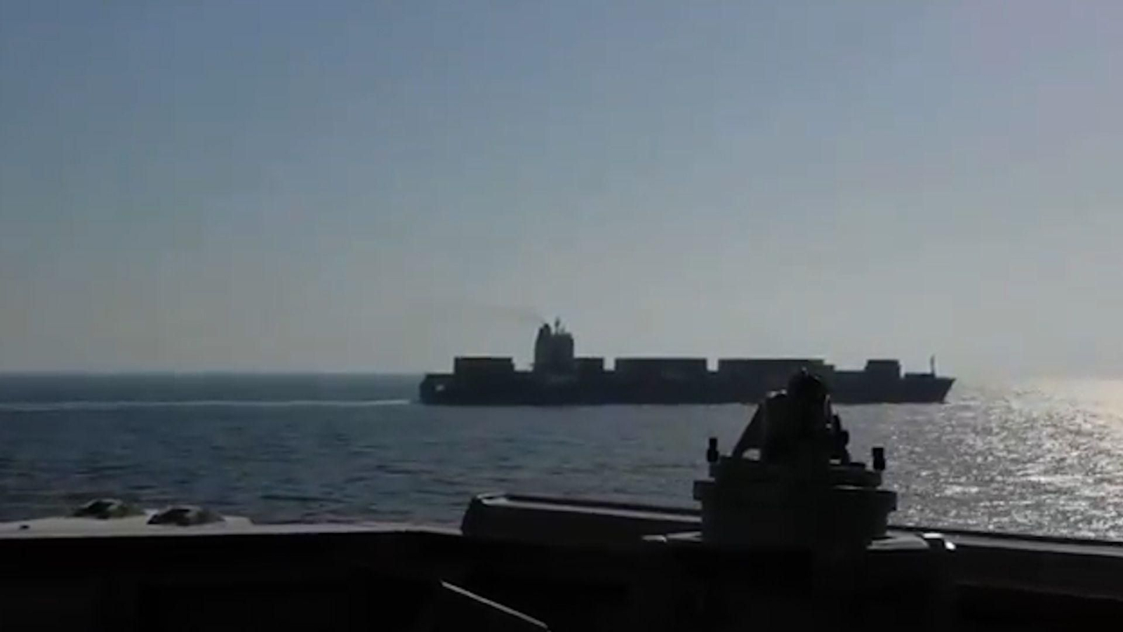 Irán condena la "piratería" de EEUU tras la captura de un mercante en el golfo de Omán.