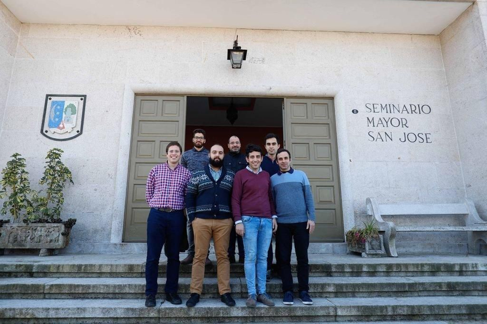 De izq. a derecha, Gabriel Gómez, Emilio Veiga, Jesús García y Miguel Fernandes (delante); Fabián del Amparo, Ramiro Álvarez y Luis Boullosa (detrás).