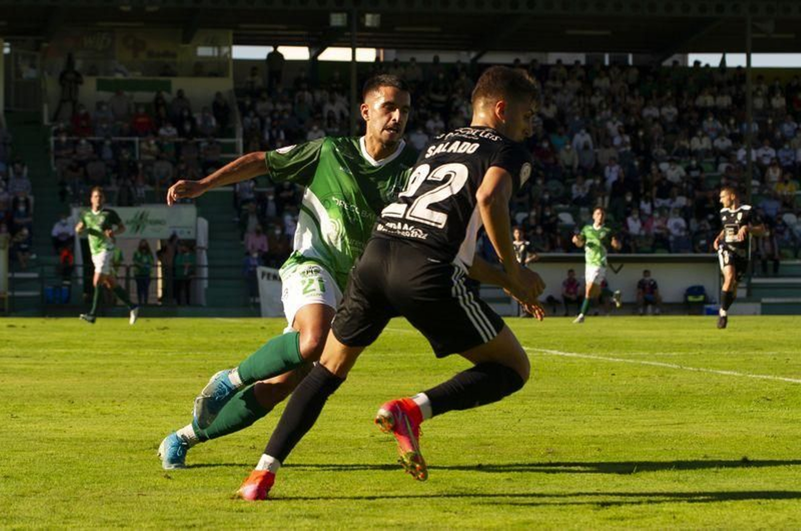 Partido entre el Arenteiro y el Compostela.