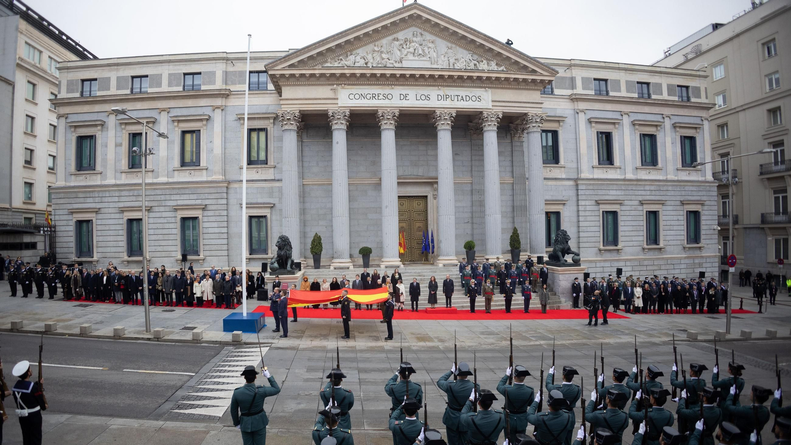Acto de izado solemne de la Bandera Nacional con motivo del Día de la Constitución, en el Congreso de los Diputados, a 6 de diciembre de 2025, en Madrid (España).