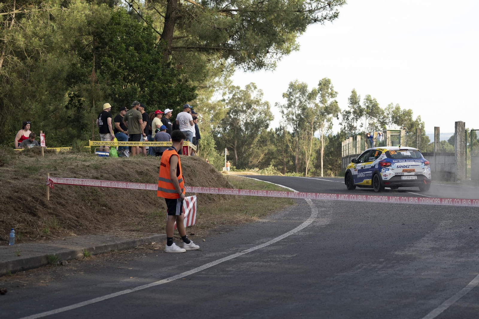 Galería | El tramo San Amaro-Cenlle estuvo lleno de velocidad en el Rally de Ourense, en fotos