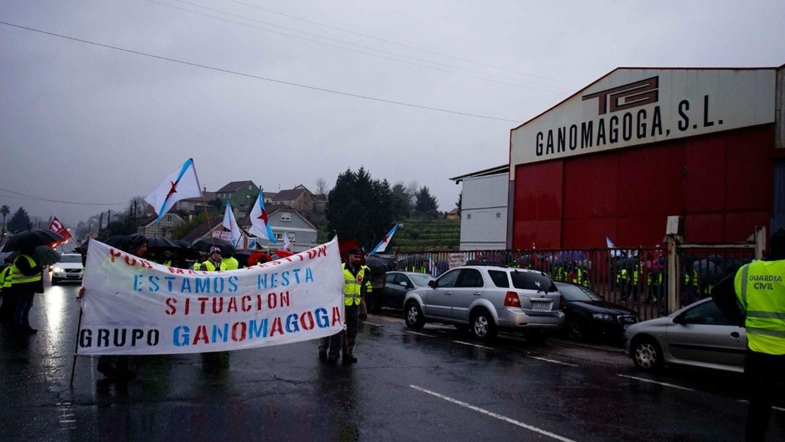 Protesta de trabajadores de Ganomagoga. // J.V. Landín