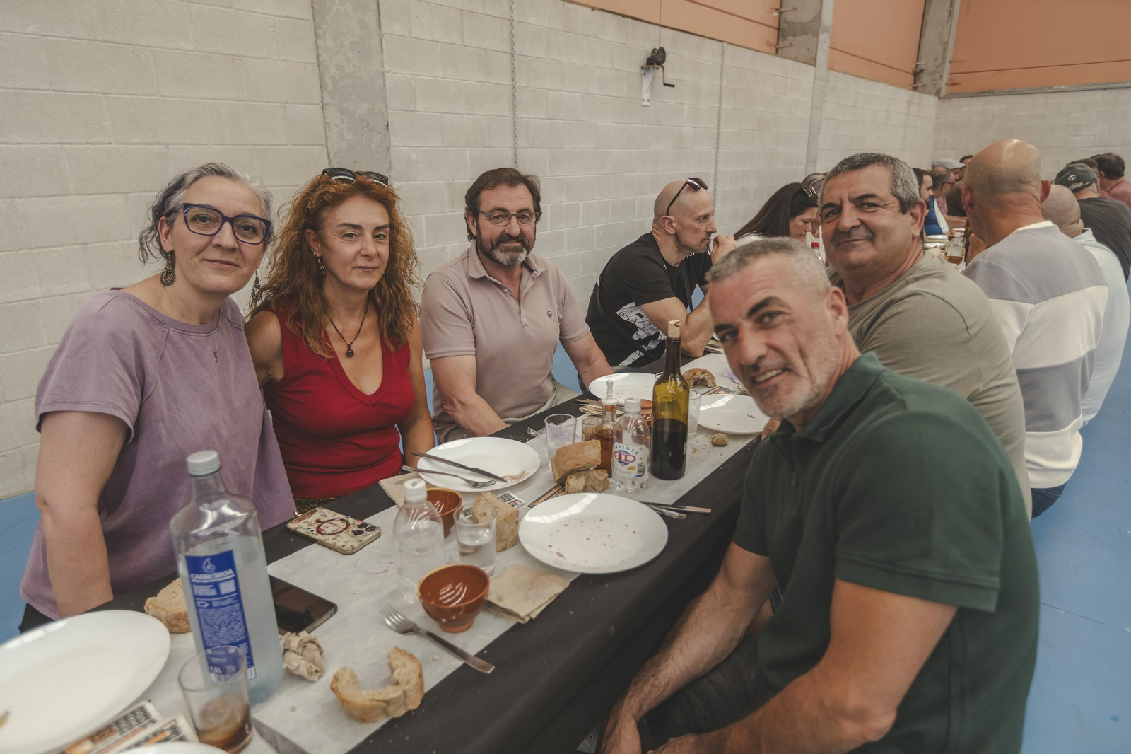 Galería | A Merca disfruta de una gran Festa do Porco ó espeto, en fotos