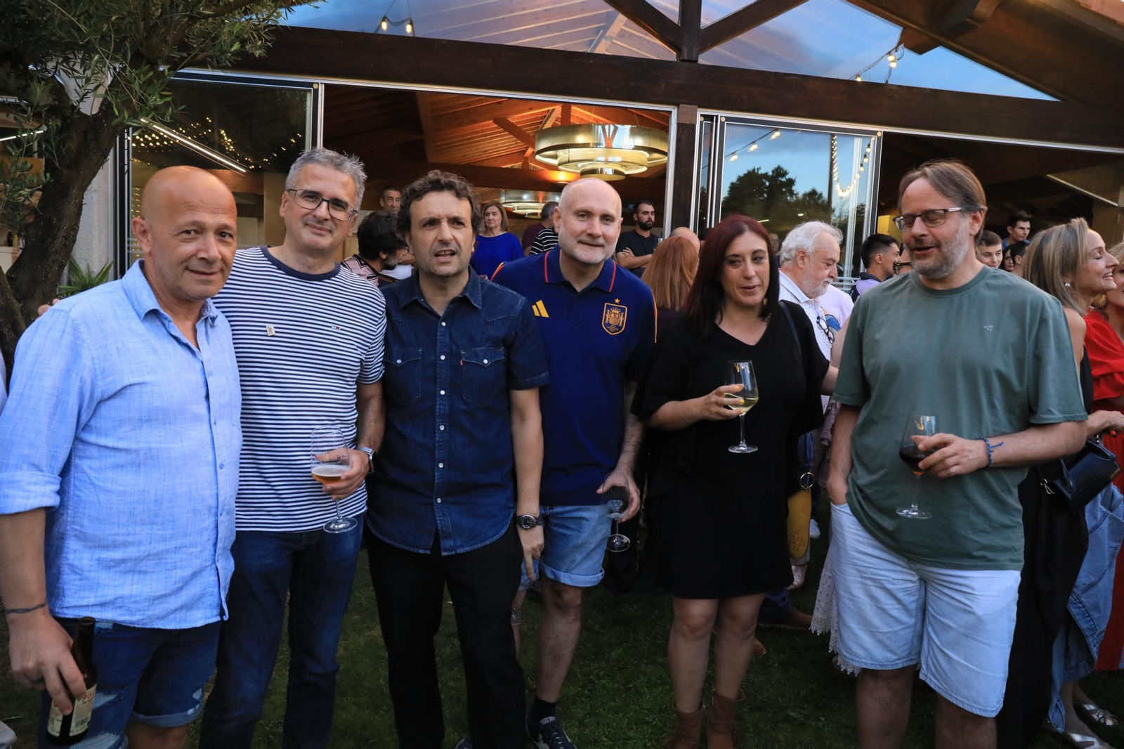 Galería | Decenas de jugadores celebran el fin de la Liga de Mus de Ourense, en fotos