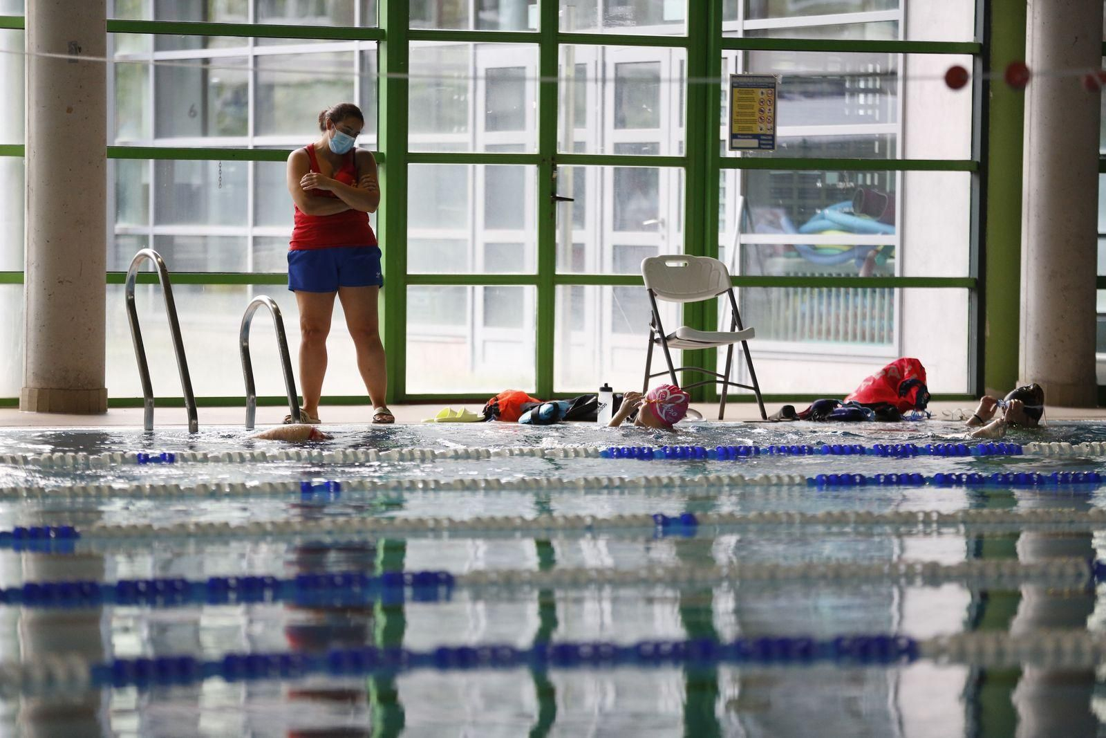 Piscina de Os Remedios (archivo). Foto: Xesús Fariñas