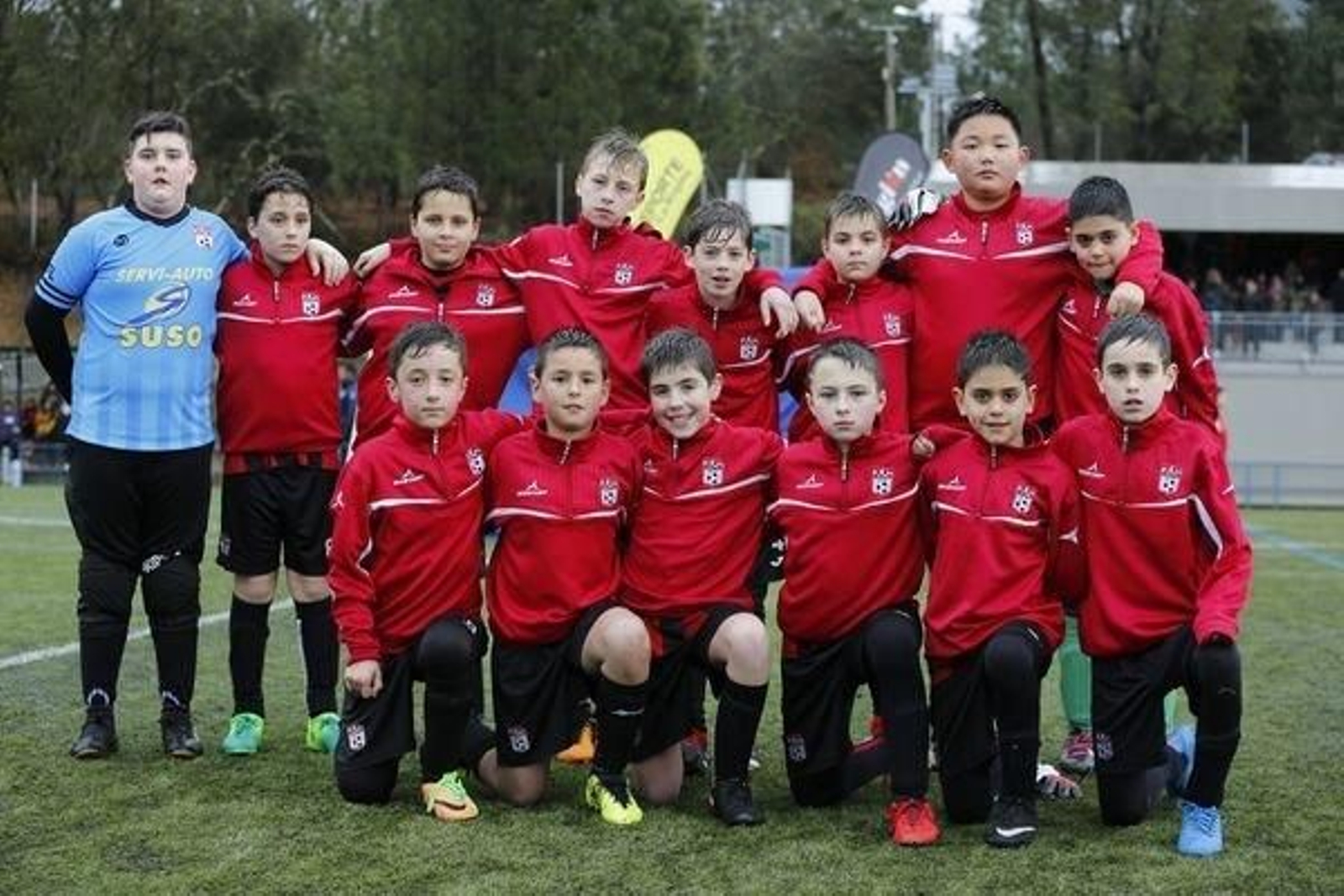 El equipo de Lalín, en el campo de O Seixo.