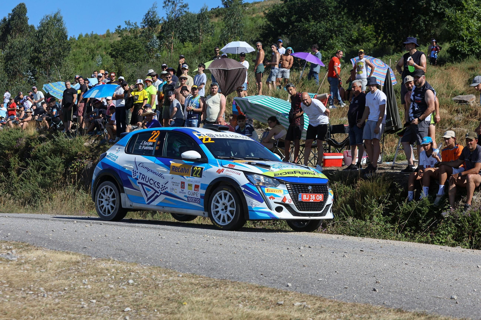 Galería | Los coches se apoderan de Vigo en el primer día del Rally Rías Baixas