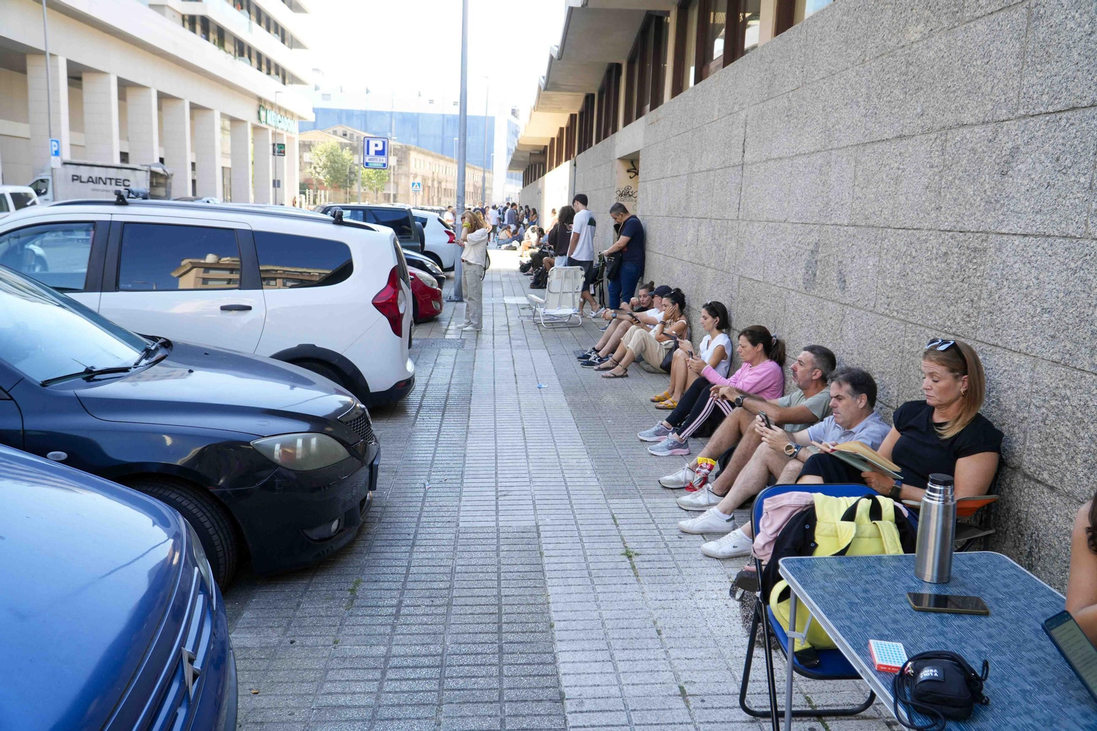 Galería | Infinitas colas por una entrada para Arde Bogatá en Vigo