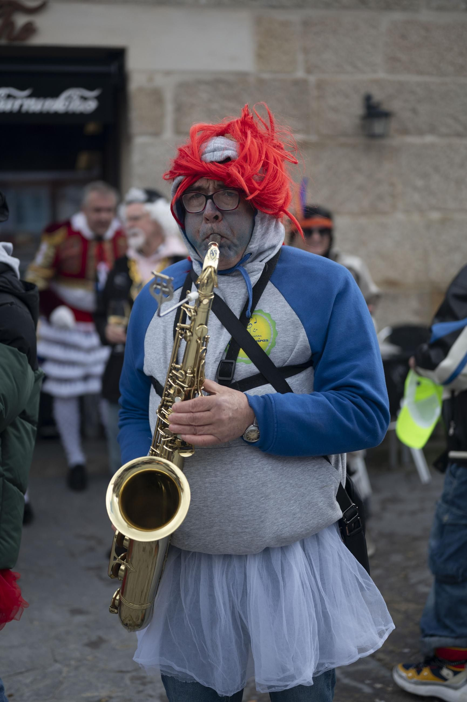 El Entroido de Cualedro desborda tradición, en fotos