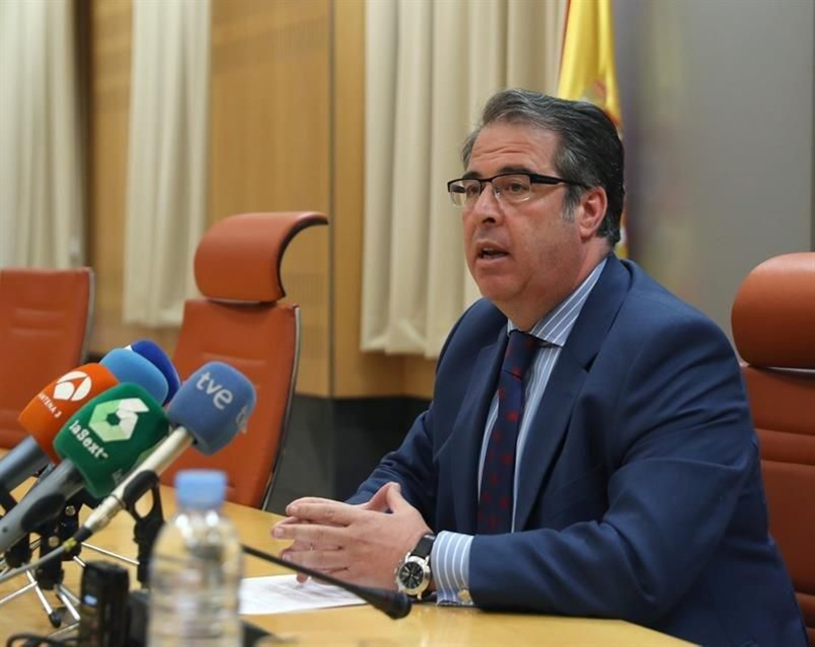 El director de la DGT, Gregorio Serrano, explicó ayer los detalles de la nueva campaña de vigilancia.