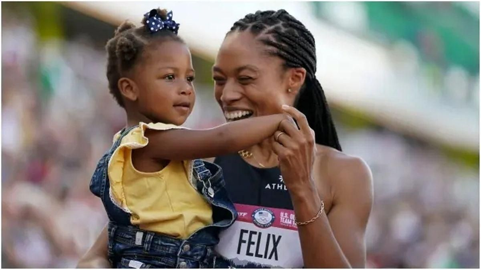 Allyson Felix, con su hija Camryn.