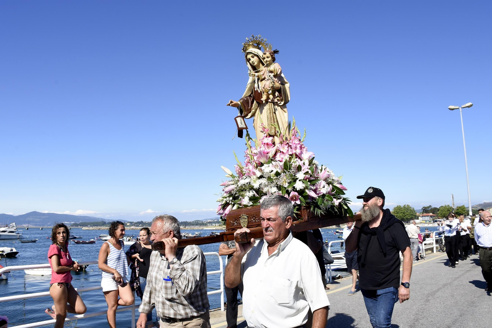 La Virgen del Carmen en Coruxo // María Correa