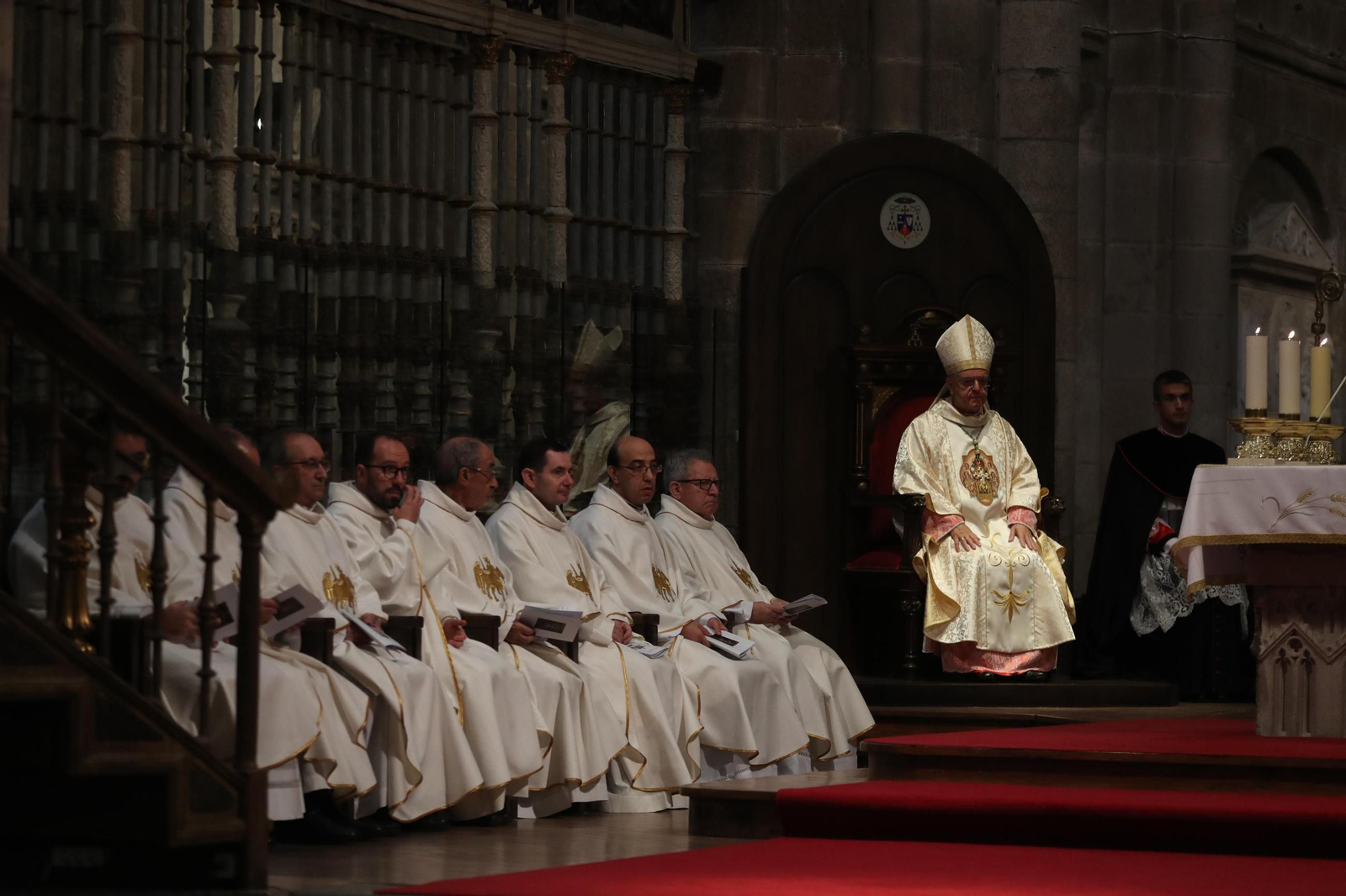Galería | Devoción por San Martiño en Ourense, el día del patrón