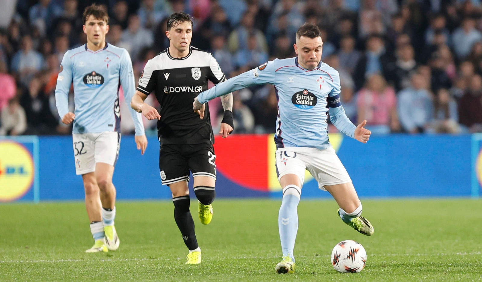 Galería | El Celta y el PAOK hacen vibrar Balaídos