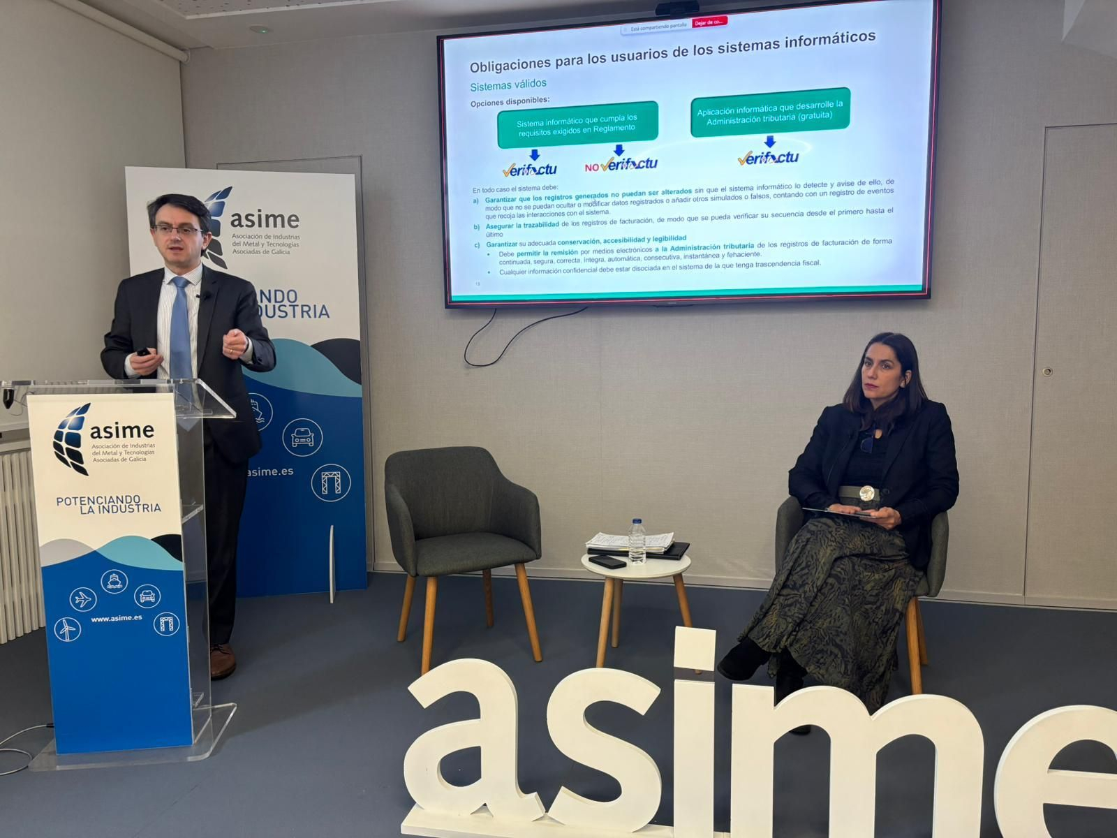 Jornada informativa sobre el verifactu celebrada ayer en Vigo.