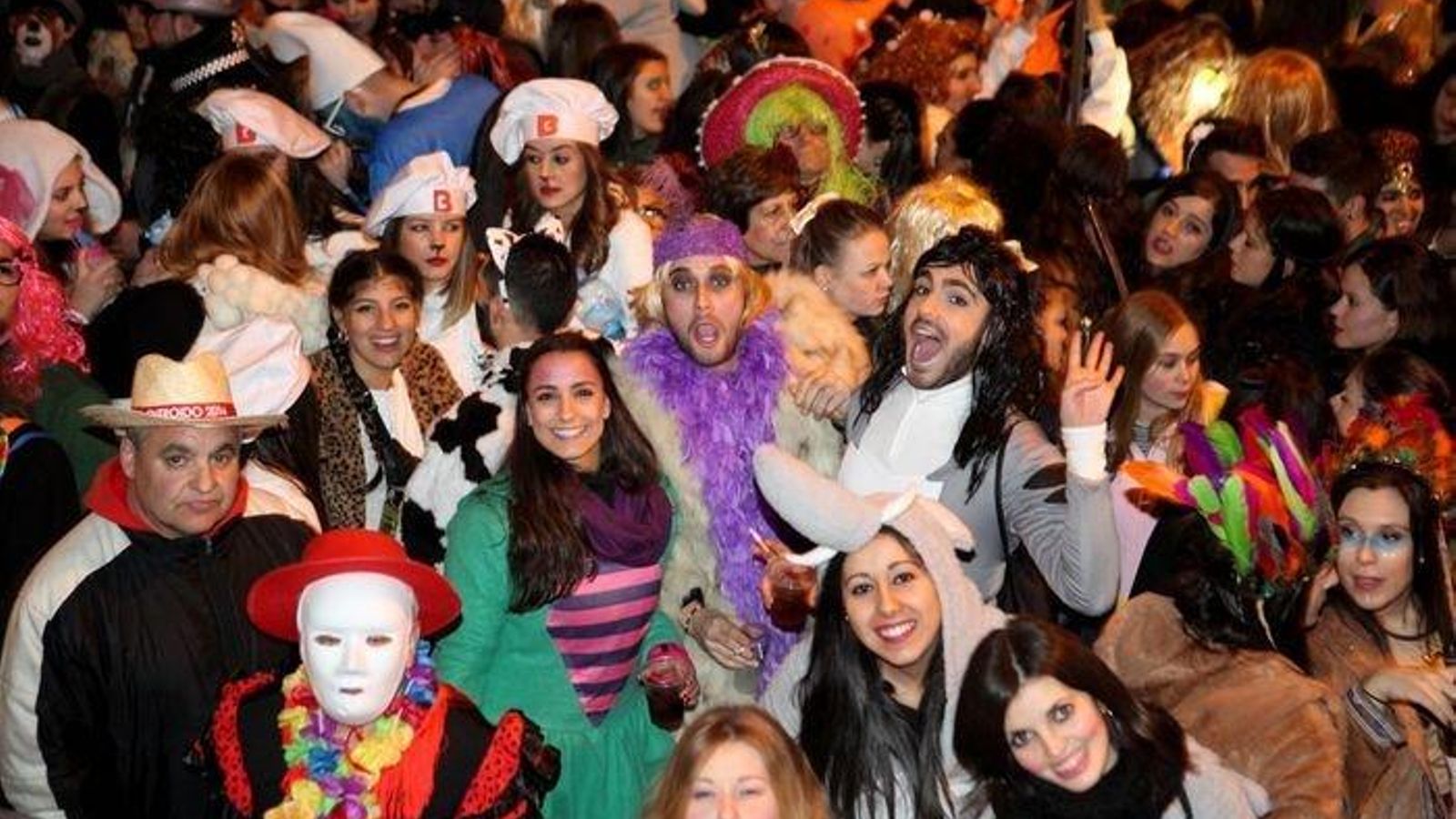 05.02.16.VERIN.CAMIÑO REAL.CASA DO ESCUDO.PLAZA GARCIA BARBON.DESFILE E PREGON DE COMADRES A CARGO DE JAIME NOGUEROL.