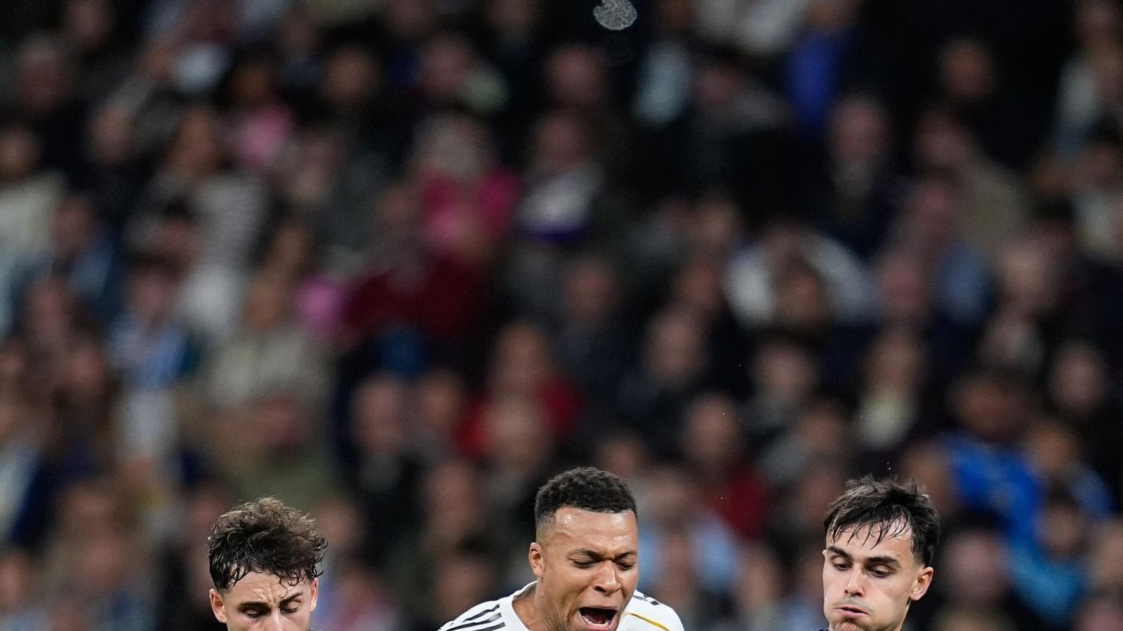 Galería | El Celta regresa al Santiago Bernabéu