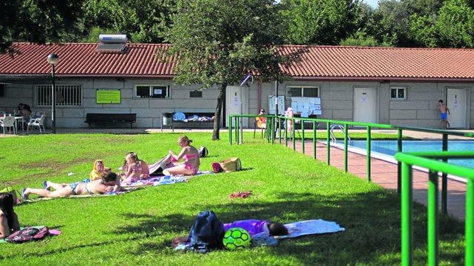 Imagen de archivo de las piscinas de Oímbra.