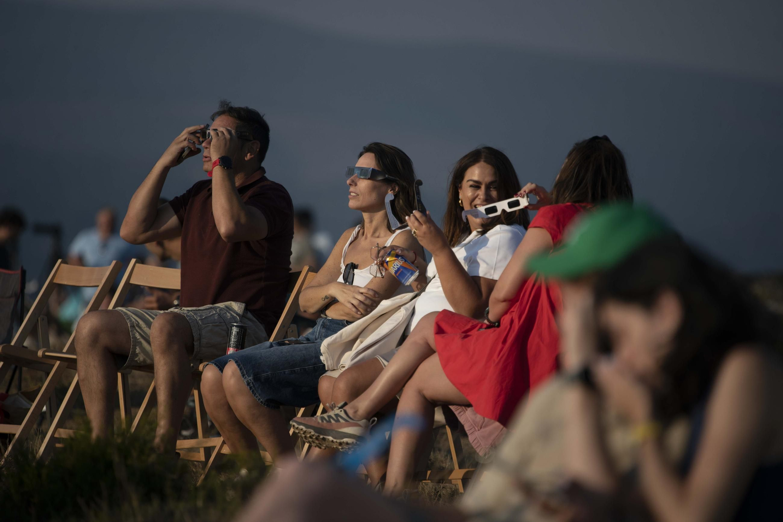 Galería | Desde Celanova hasta O Barco: la provincia se queda a oscuras por el eclipse total