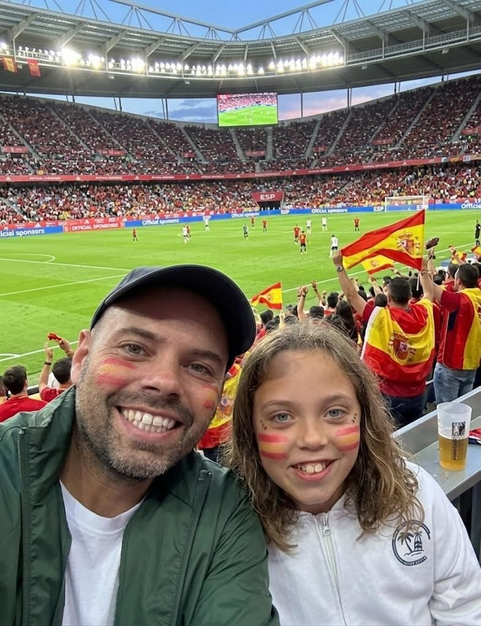 Jimena Herrera Miranda - Todos con la roja