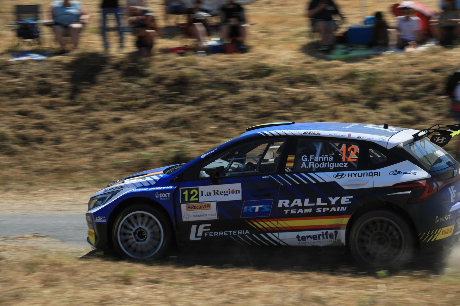 Galería | El público disfruta del Rally de Ourense en el tramo Cartelle-Toén, en fotos