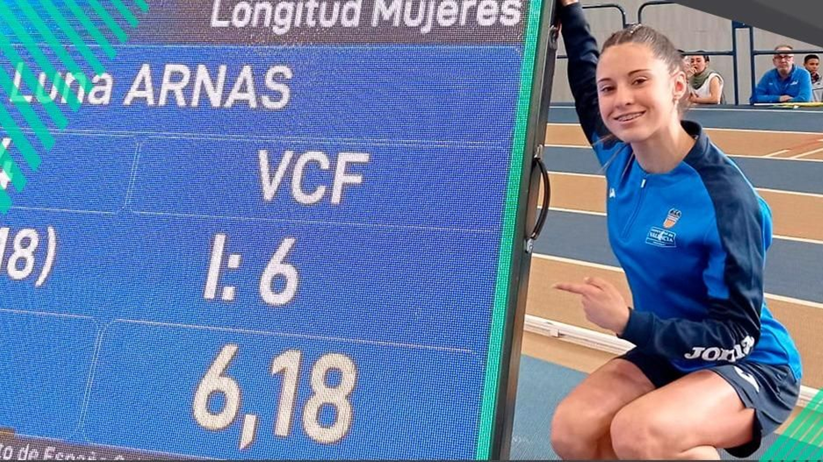 Luna Arnás, mostrando uno de sus récords.