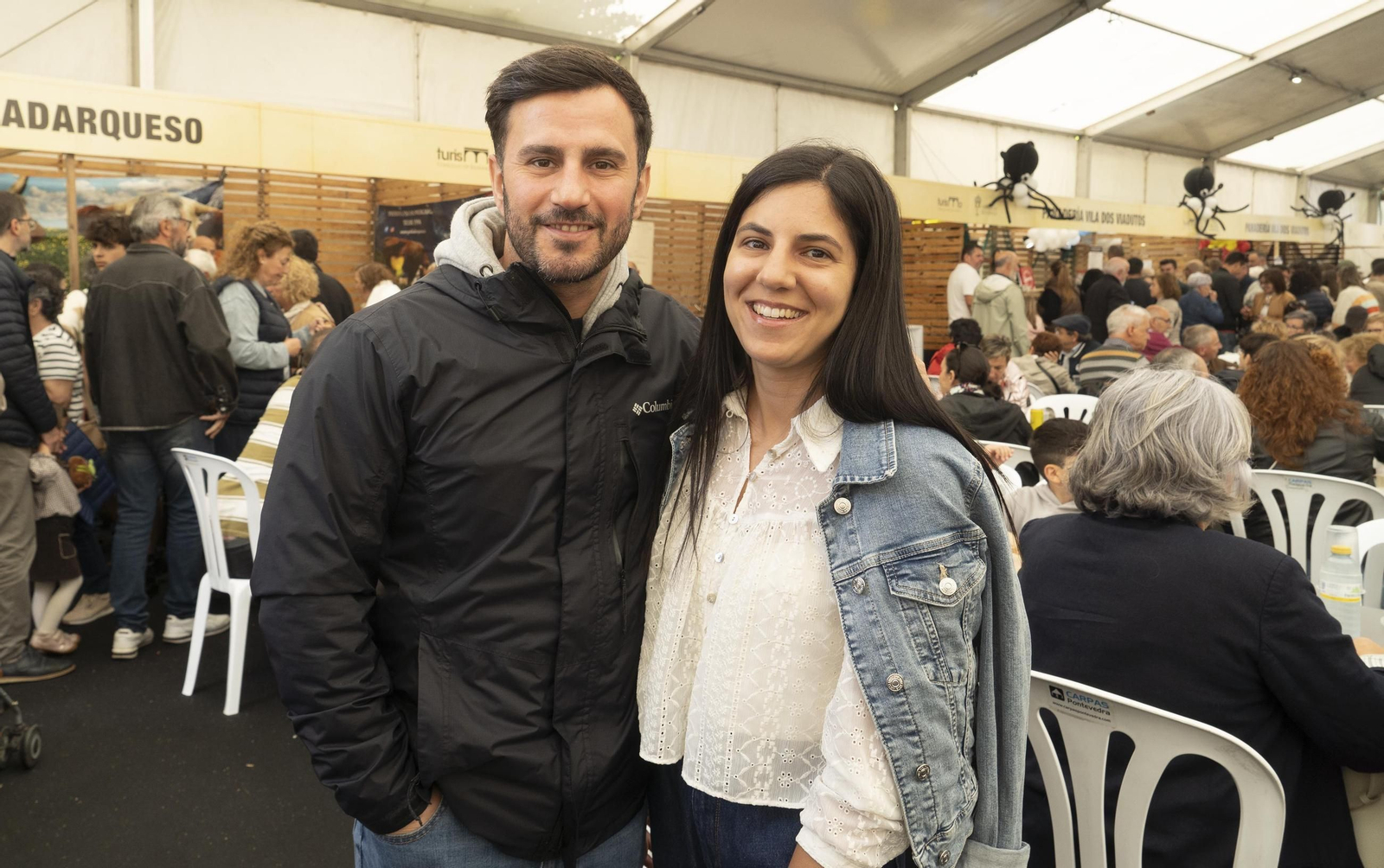 Galería | Un domingo en Redondela entre choco y Revilla