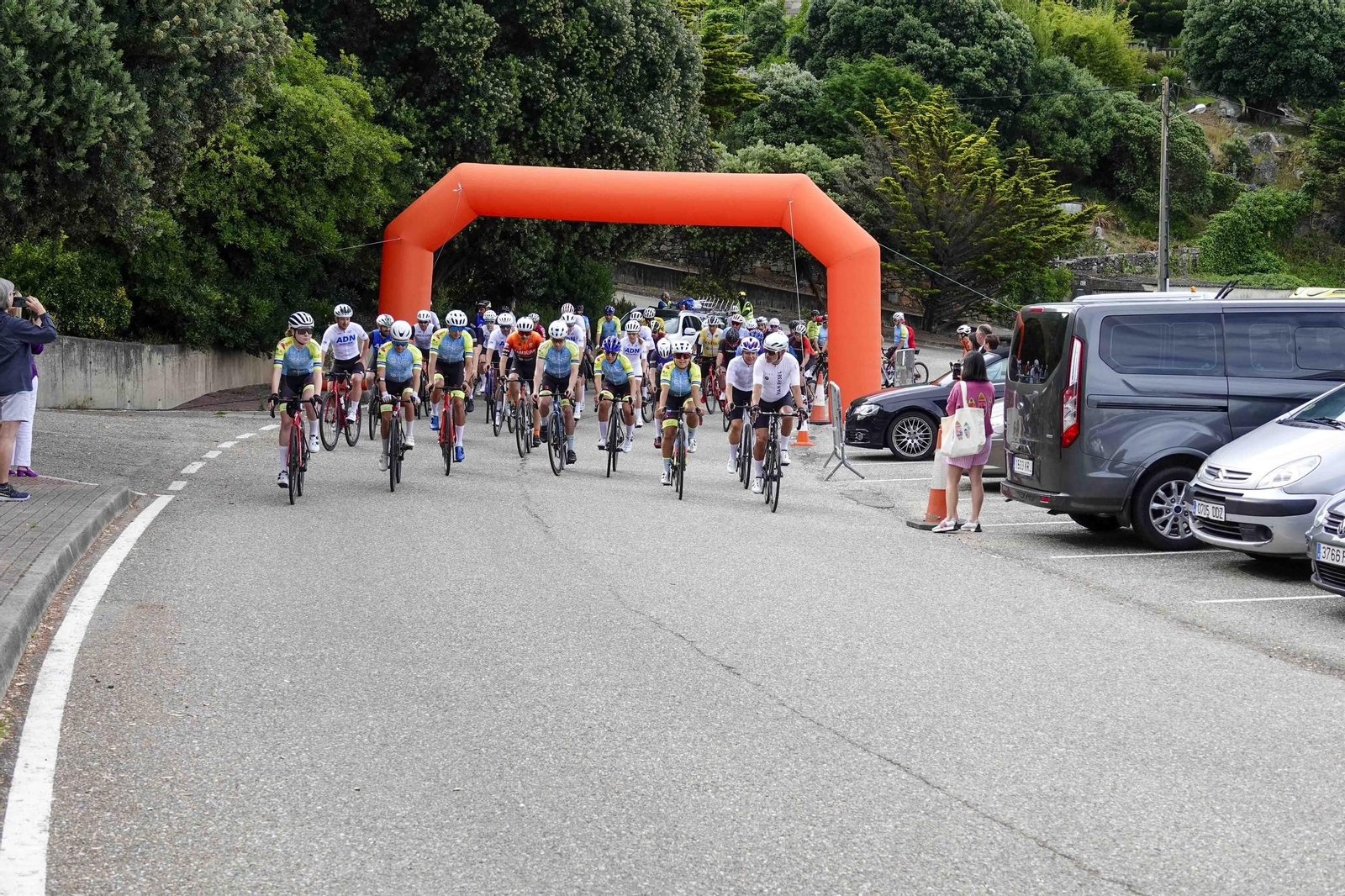 Galería | El ciclismo se da cita en Baixo Miño con el Desafío Talaso Atlántico