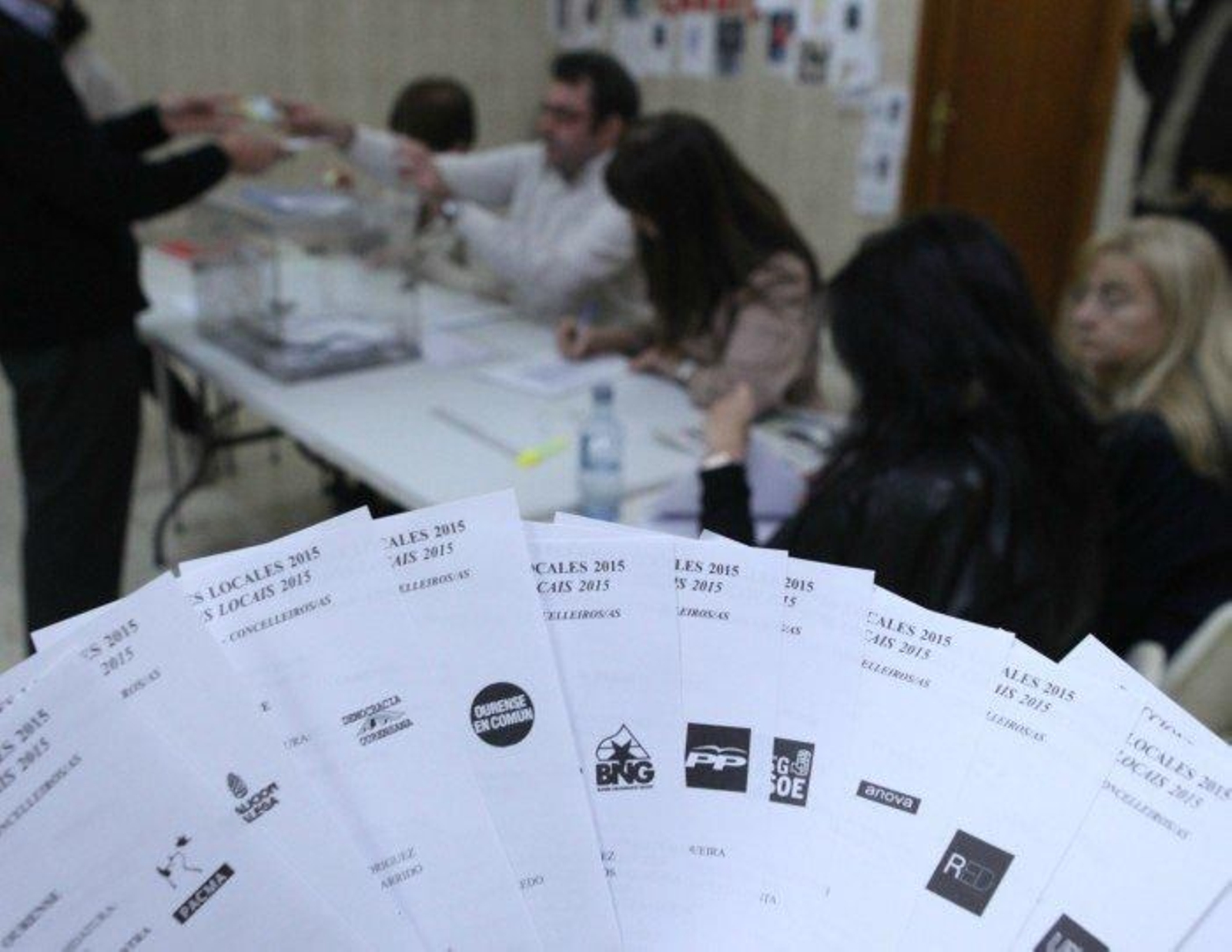 Papeletas en un colegio electoral de las pasadas municipales.