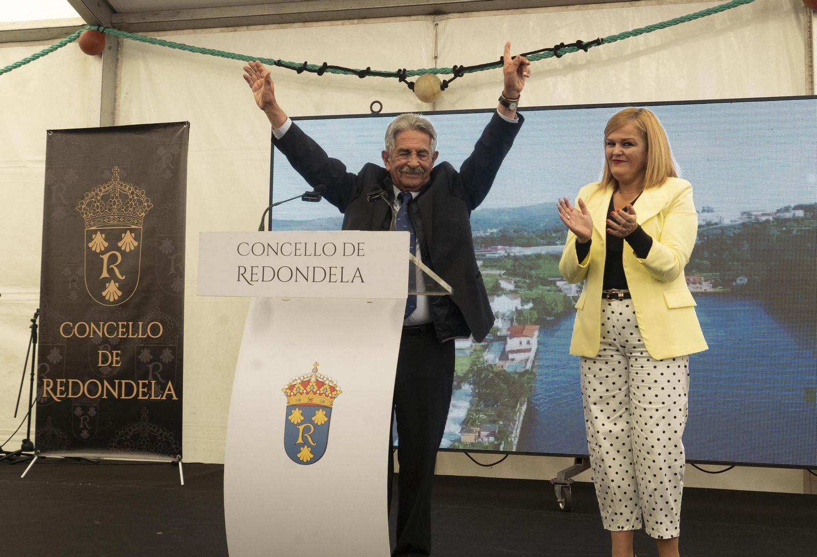 Galería | Un domingo en Redondela entre choco y Revilla