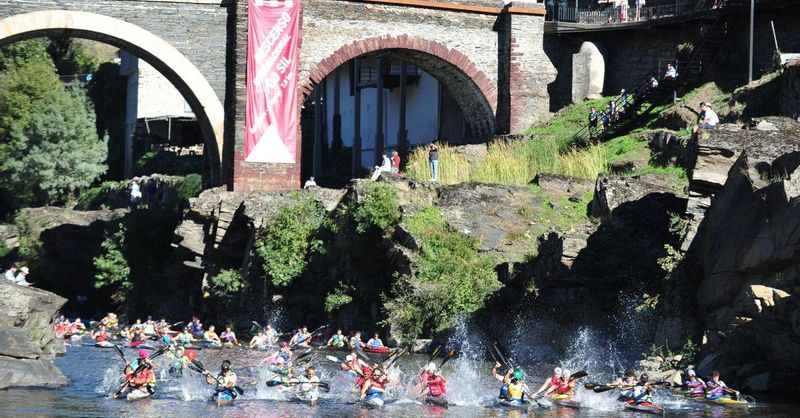 Galería | El Club Fluvial O Barco dominó el Descenso del Sil