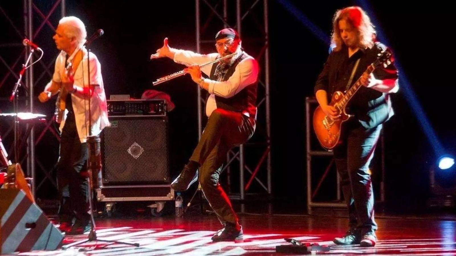 Actuación en 2016 de Ian Anderson en el Mar de Vigo.