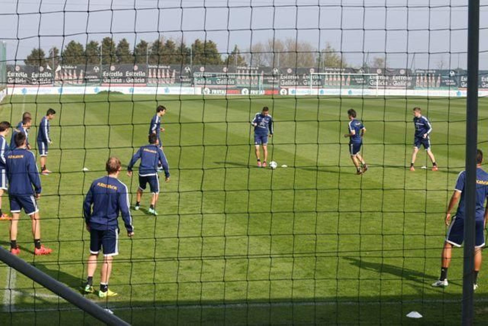 Las instalaciones de entrenamiento del Celta en A Madroa están sobre terreno comunal.