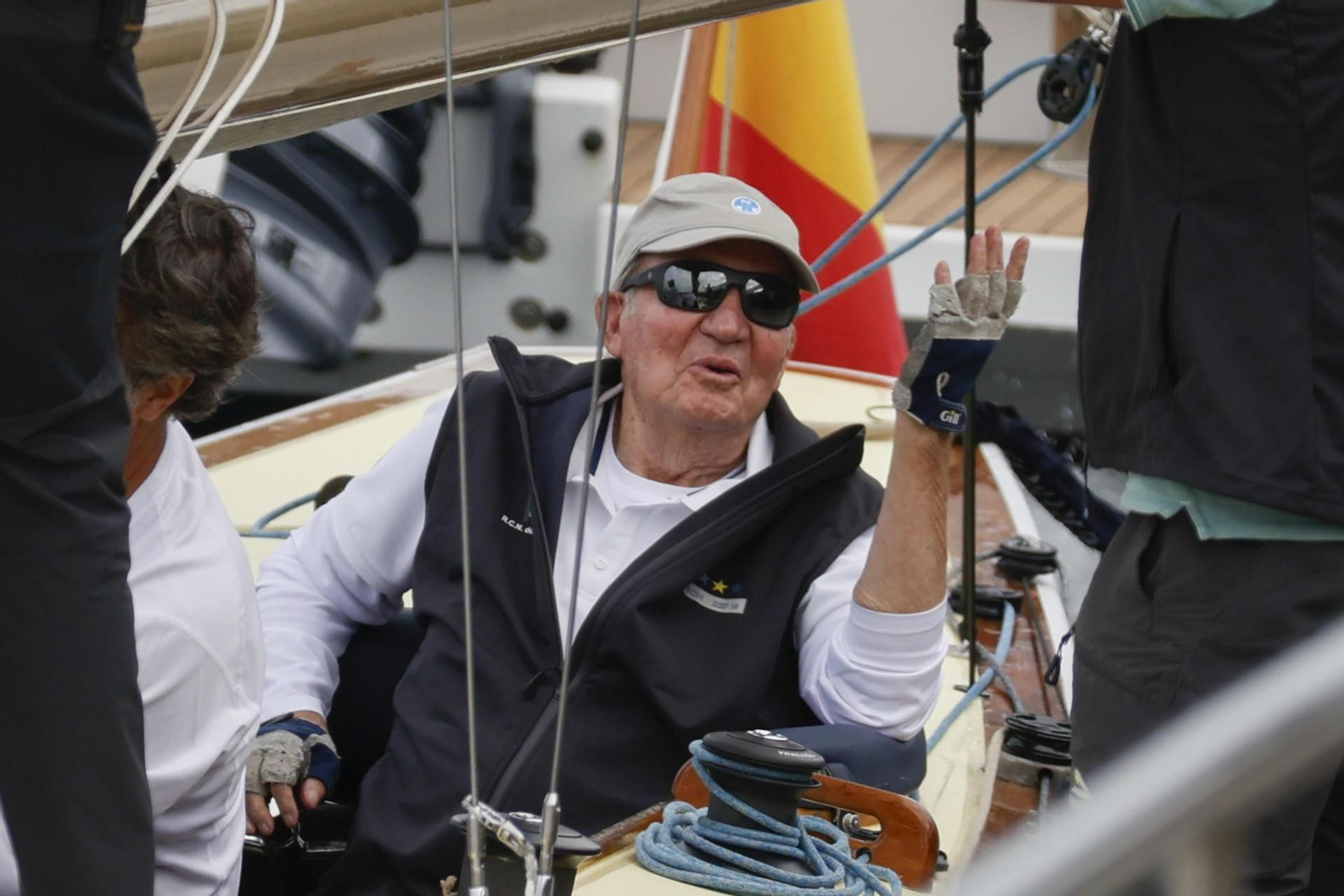 El rey Juan Carlos sale a entrenar, en una visita anterior en Sanxenxo.