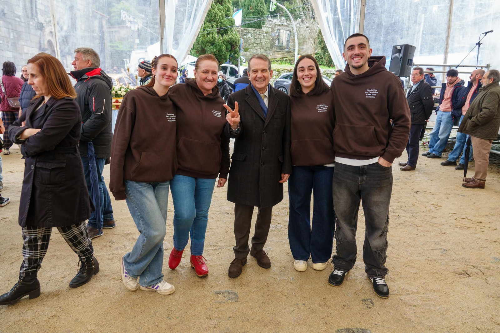 Galería | Vigo celebra As Candelas pese a la lluvia