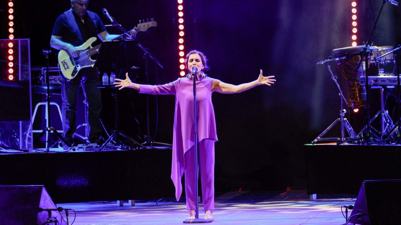 Galería | Ana Belén inaugura los conciertos de Castrelos 2025