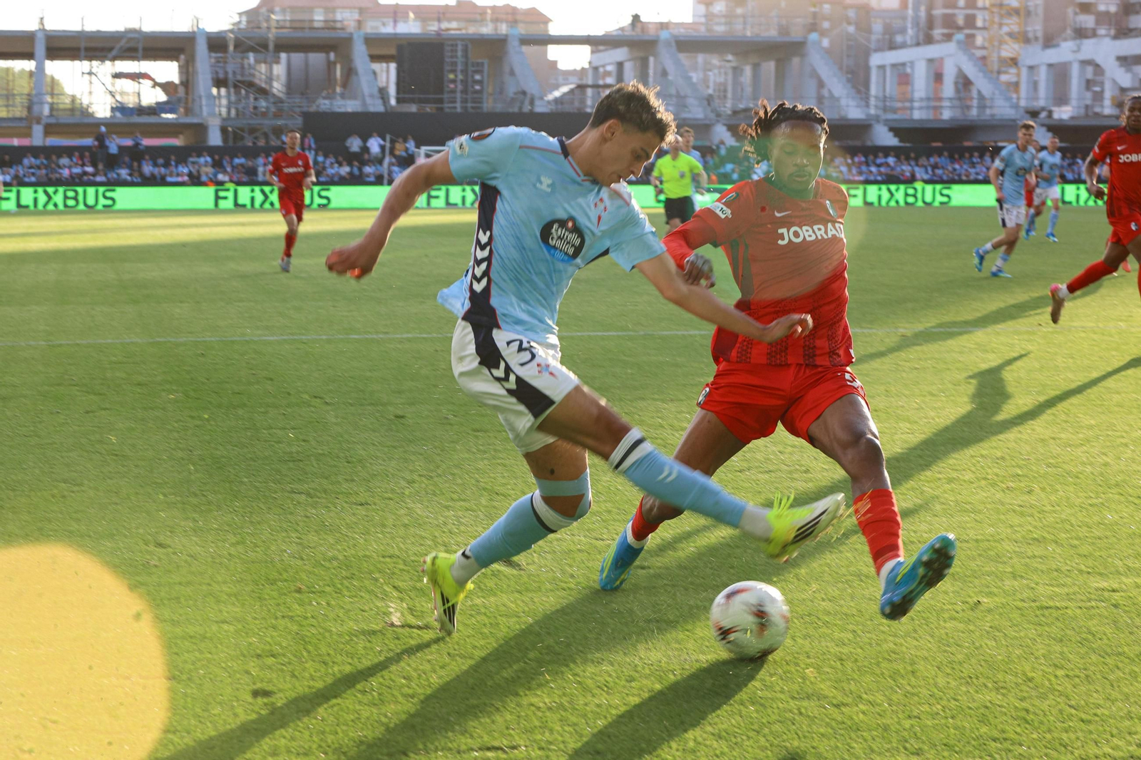 Galería | La goleada del Friburgo puso fin al sueño europeo del Celta