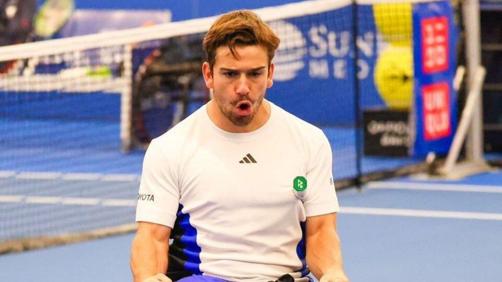 El vigués Martín de la Puente llega a las rondas finales.